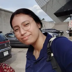 Rungrisa Rueangsri / รุ่งริสา เรืองศรี